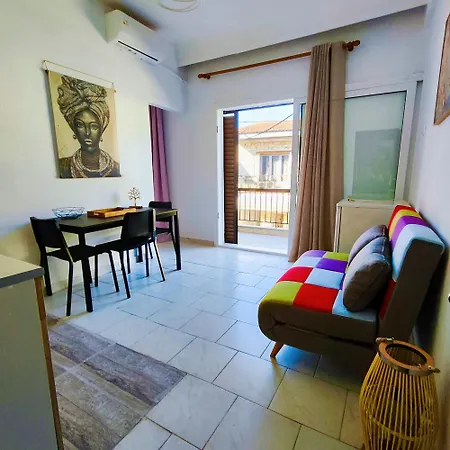 Comfy - Halkidiki Apartahotel Nea Skioni