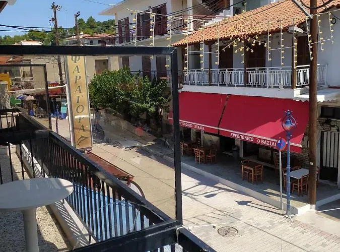 Comfy - Halkidiki Apartahotel 3*